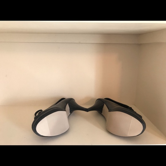 Booties - Picture 3 of 3